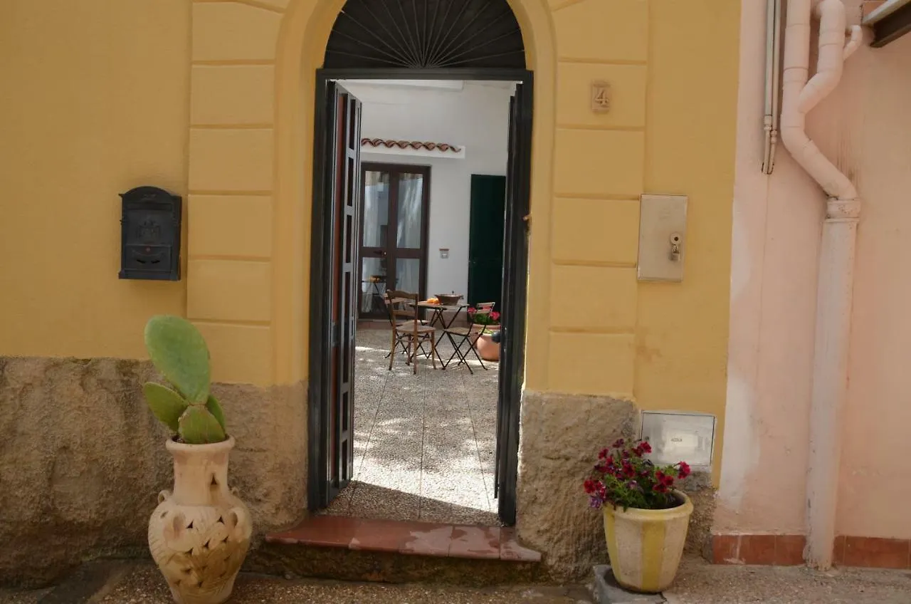 Ilgiardinodilina Apartment Agrigento 0*,  Italy